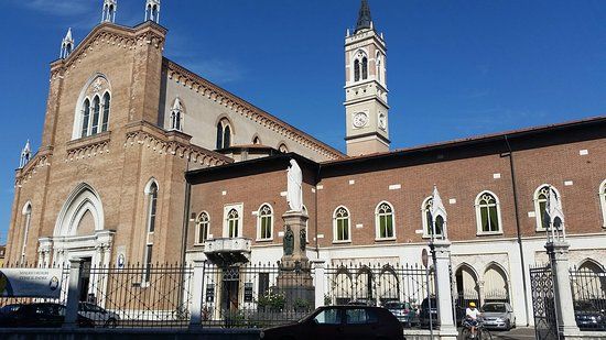 Basilica di Santa Teresa di Gesù Bambino